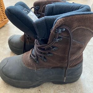 Quest Black and Brown Winter Boots